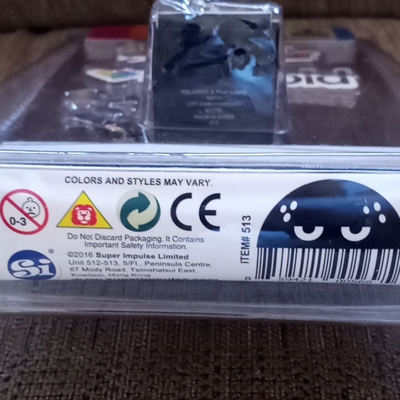 Polaroid camera keychain - Picture 5 of 5